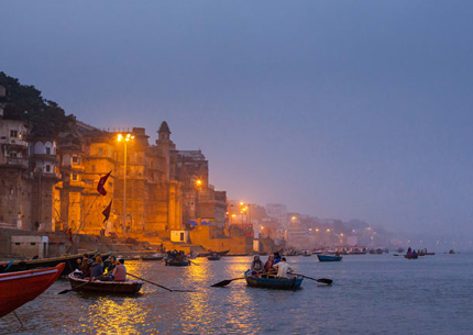 Private Bajra Boat Booking in Varanasi