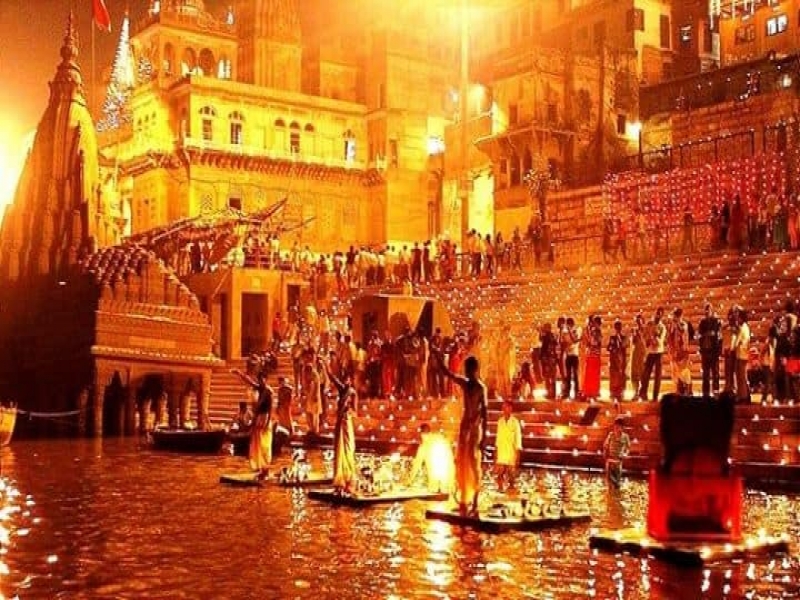 Ganga Aarti Ceremony at Dashashwamedh Ghat
